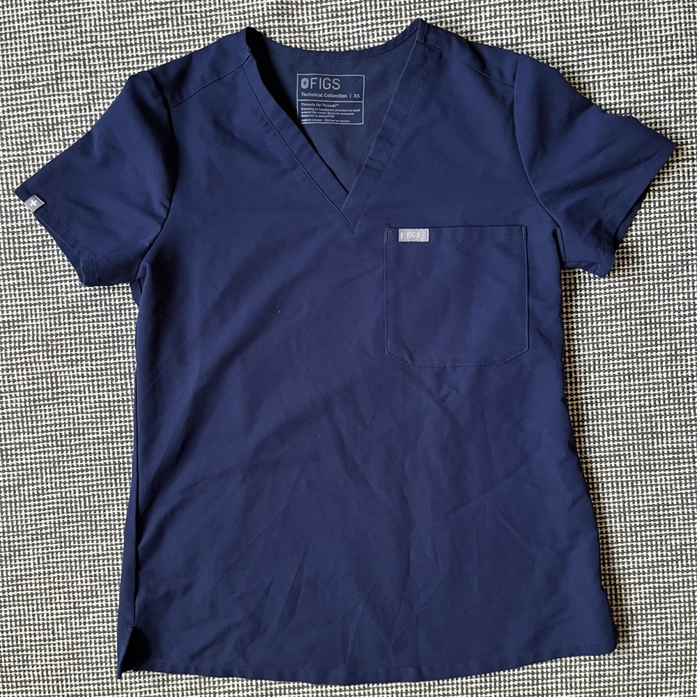 FIGS Caterina top XS Navy Blue